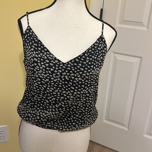 Nine Britton Diria Crop Cami Black Sz S, 
V-neck, deep V back, elastic waist